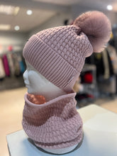 Load image into Gallery viewer, Pink Hat and Snood Set