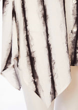 Load image into Gallery viewer, Blurred Stripe Shirt