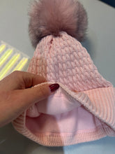 Load image into Gallery viewer, Dusky Pink Fleeced Lined Hat