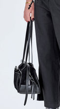 Load image into Gallery viewer, Akia Black Bag