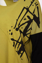 Load image into Gallery viewer, Avocado Placement Print Top With Front Angle Seam