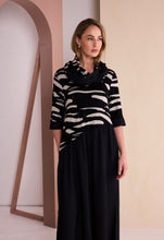 Load image into Gallery viewer, Print Dress with Plain Black Bottom And Pockets