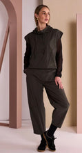Load image into Gallery viewer, Ballon Shape Thyme Trousers