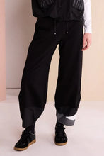Load image into Gallery viewer, Shaped Hem Trousers With Colour Inset