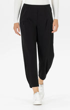 Load image into Gallery viewer, Rachell 2-680 Black Trousers