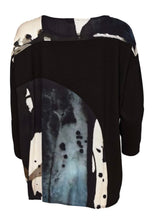 Load image into Gallery viewer, Print Round Neck Top With Contrast Sleeve