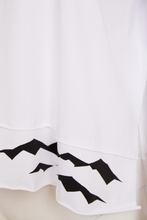 Load image into Gallery viewer, Tee Shape wave Print Top