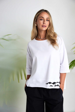 Load image into Gallery viewer, Tee Shape wave Print Top