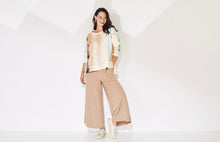 Load image into Gallery viewer, Oranna Wide Leg Trousers
