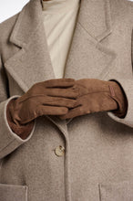 Load image into Gallery viewer, Danzo Brown Gloves
