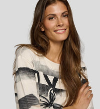 Load image into Gallery viewer, Depot Stripped Sweatshirt
