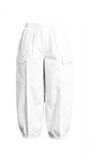 Load image into Gallery viewer, Black or White Ballon Shaped Trousers
