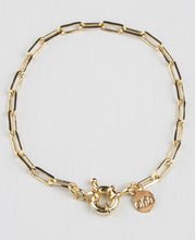 Load image into Gallery viewer, Amy Paperlink gold plated bracelet
