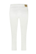 Load image into Gallery viewer, Suze white Capri Jean
