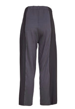 Load image into Gallery viewer, Wide leg intelligent twinning trouser
