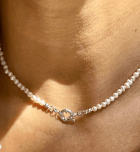 Sara silver  choker necklace
