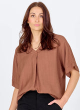 Load image into Gallery viewer, Cinda Marsala Blouse
