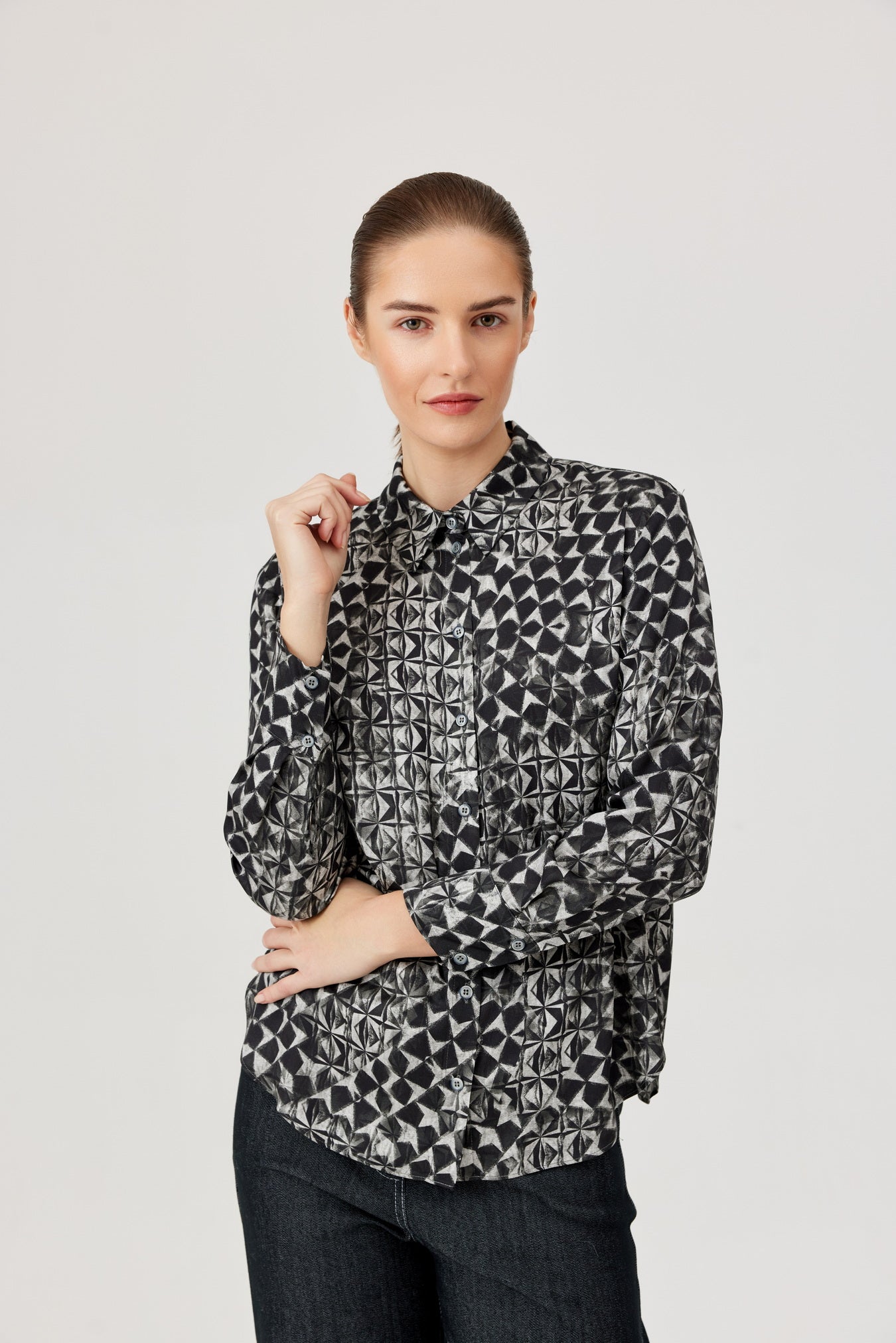 Geometric Print Shirt By Feria