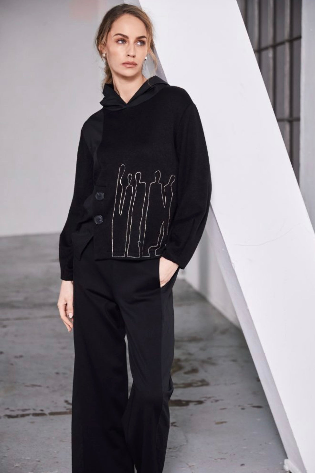 Wide leg pull up trouser with contrast fabric side panel