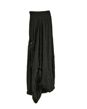 Load image into Gallery viewer, Black crinkle Skirt
