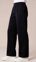 Load image into Gallery viewer, Deck Black Leisure Trousers
