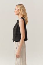 Load image into Gallery viewer, Feria Black Tunic Top
