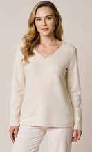 Load image into Gallery viewer, Deck Cream v neck jumper
