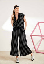 Load image into Gallery viewer, Stripe Trousers
