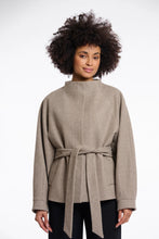 Load image into Gallery viewer, Cornelia short coat
