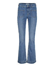 Load image into Gallery viewer, Babette Front Patch Pocket Jeans
