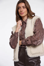 Load image into Gallery viewer, Vita Birch Knit Waistcoat
