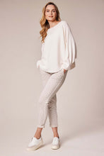 Load image into Gallery viewer, Cream knit

