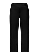 Load image into Gallery viewer, Stehmann Fenja 2-620 Black Culottes
