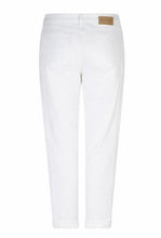 Load image into Gallery viewer, Caitlina Sidepatch White Jean
