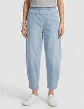Load image into Gallery viewer, Stehmanns Ice blue Rachell Jean
