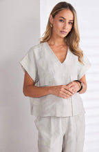 Load image into Gallery viewer, Patch Pocket Vee Neck Ash Top
