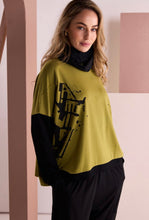 Load image into Gallery viewer, Avocado Placement Print Top With Front Angle Seam
