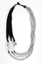Load image into Gallery viewer, Beaded Two Tone String Necklace With Mottled Disc
