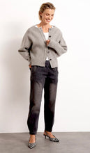 Load image into Gallery viewer, Rachell 3 - 700 Black Trousers
