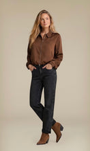 Load image into Gallery viewer, Caitlina side patch black denim
