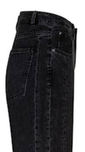 Load image into Gallery viewer, Caitlina side patch black denim
