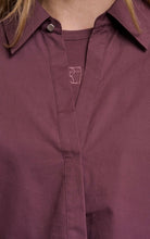 Load image into Gallery viewer, Nio Bean Shirt with inside top

