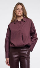 Load image into Gallery viewer, Nio Bean Shirt with inside top
