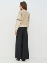 Load image into Gallery viewer, Colly Sweatshirt
