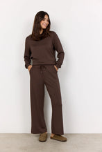 Load image into Gallery viewer, Banu Brown Trousers
