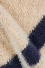 Load image into Gallery viewer, PATTERN BISCUIT JUMPER
