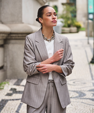 Load image into Gallery viewer, Blazer 3/4 slve herringbone
