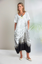 Load image into Gallery viewer, Border Print Round Neck Dress
