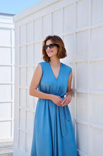 Load image into Gallery viewer, Feria denim Dress
