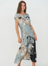 Load image into Gallery viewer, Cilje Dress
